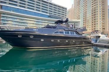 luxury yacht charter Dubai, superyacht charter Dubai, luxury yachting