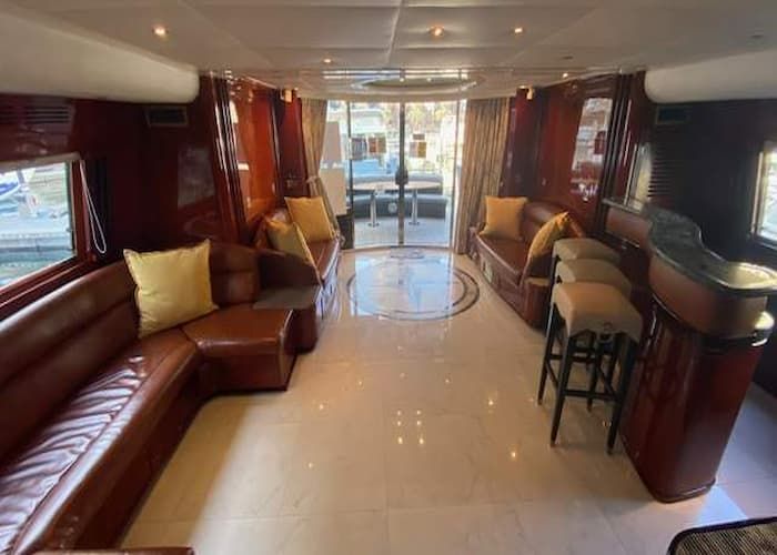 day luxury yacht charter Dubai, sunset cruise Dubai, Dubai luxury yacht charter